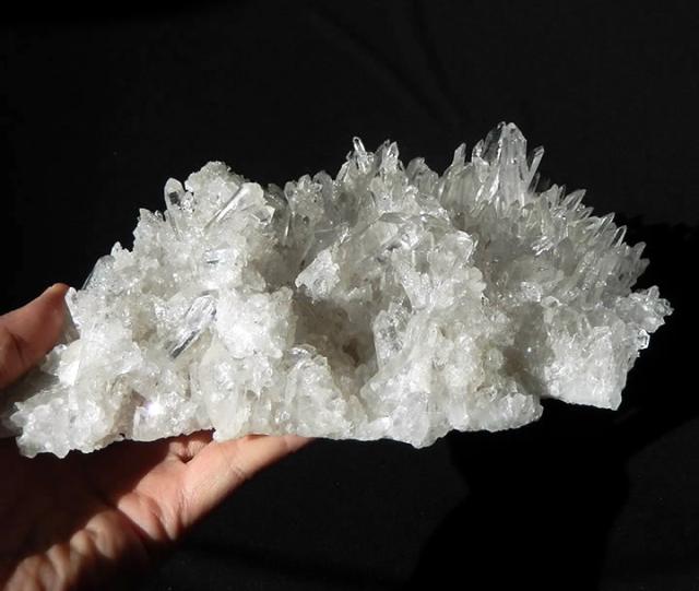 【浄化に便利な平らな形】1.47Kgアーカンソー産水晶クラスターレコードキーパー arkan047_1