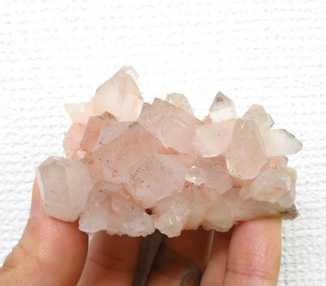 ヒマラヤ ピンククォーツクラスター 117g クル山系サマディ産 虹あり