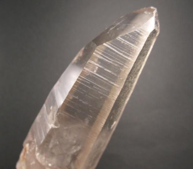 スモーキーレムリアンシードクリスタル 154g 11cm セラデカブラル産