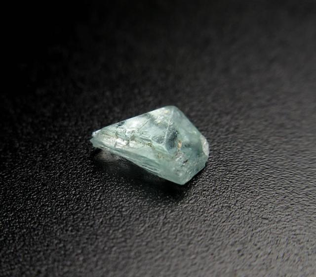 フォスフォフィライト 結晶 0.5ct 鑑別書付 心の安らぎと豊かさ、繁栄、財政的富、芸術的感性と美的センスの向上 ボリビア産 天然石 phos069_11