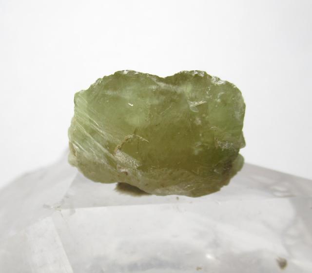 スフェーン 結晶 ザギマウンテン産 原石 新しい意識の目覚め サイキックと進化の石 天然石 パワーストーン sph081
