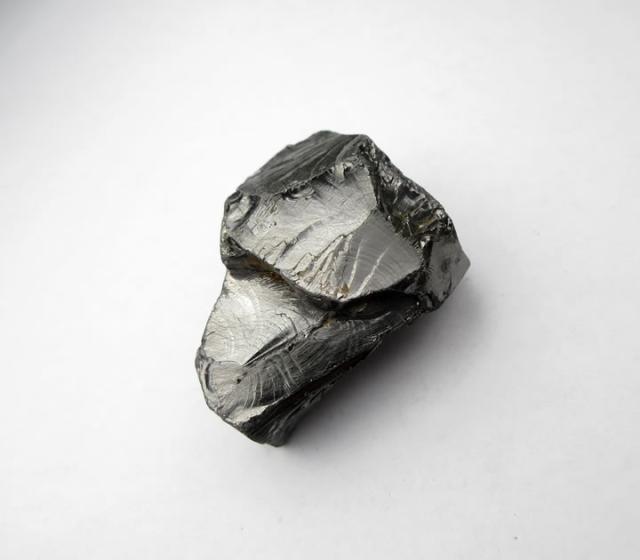 エリートシュンガイト 原石 20g ノーブル ハイレベルの浄化 既に実用化多数 光を受け取る準備 shune060