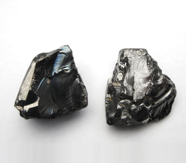 エリートシュンガイト 原石 2個セット ノーブル ハイレベルの浄化 既に実用化多数 光を受け取る準備 shune062