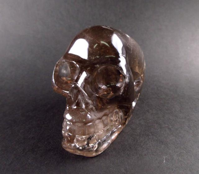 クリスタルスカル スモーキークォーツ 71mm 虹あり ブラジル産 天然石 パワーストーン smosk005
