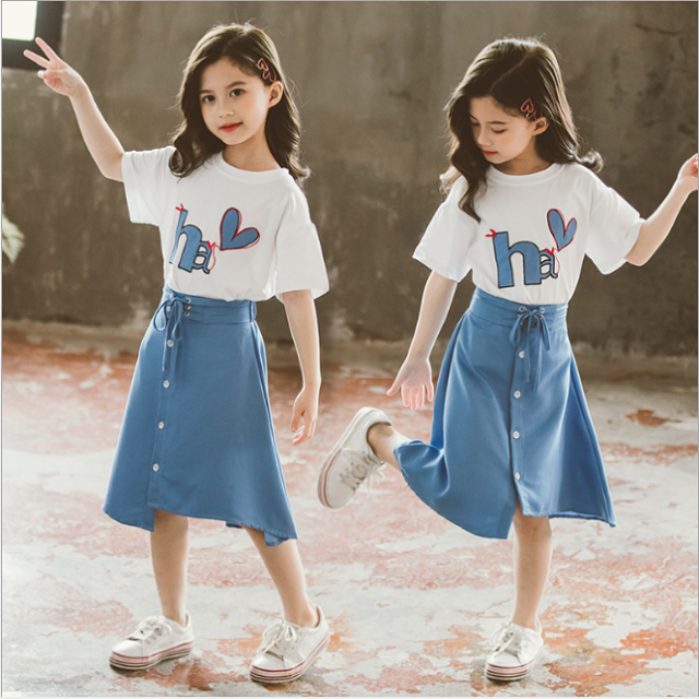 お得クーポン配布中 女の子 セットアップ Tシャツ デニムスカート 2点セット キッズ 可愛い 新作 夏服 遠足 お出かけ 海外旅行 ファッの通販はau Pay マーケット It One