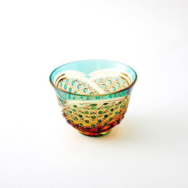 送料無料 江戸切子アンバークリスタル冷茶グラス（緑）贈答品に最適 伝統工芸品（323）の通販は