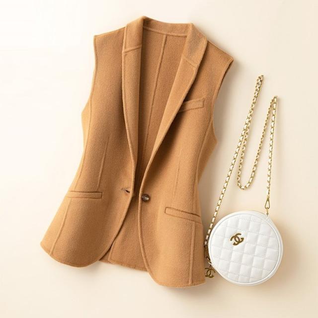 ジレ ベスト レディース 100 ウール 暖か シンプル おしゃれ 大人コーデ カジュアル V06の通販はau Pay マーケット Hollyhock Au Pay マーケット店