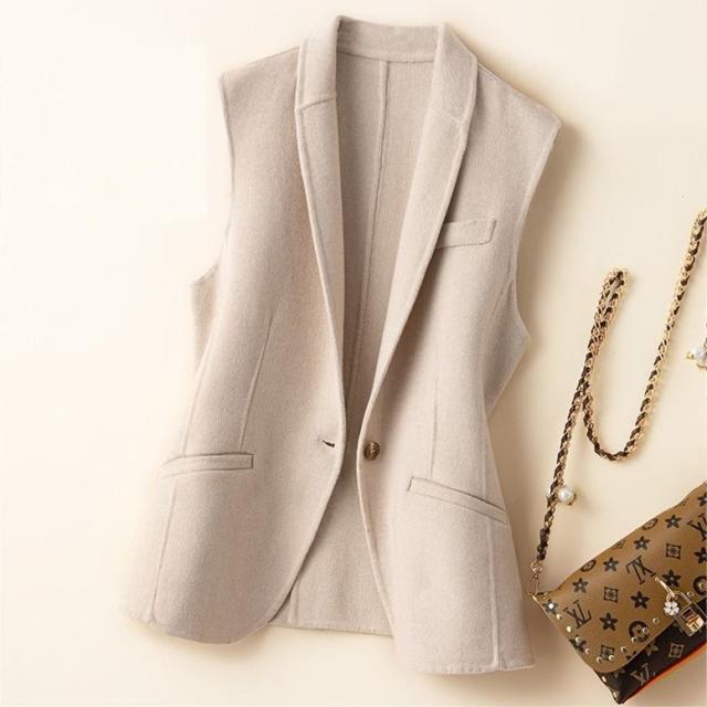 ジレ ベスト レディース 100 ウール 暖か シンプル おしゃれ 大人コーデ カジュアル V06の通販はau Pay マーケット Hollyhock Au Pay マーケット店