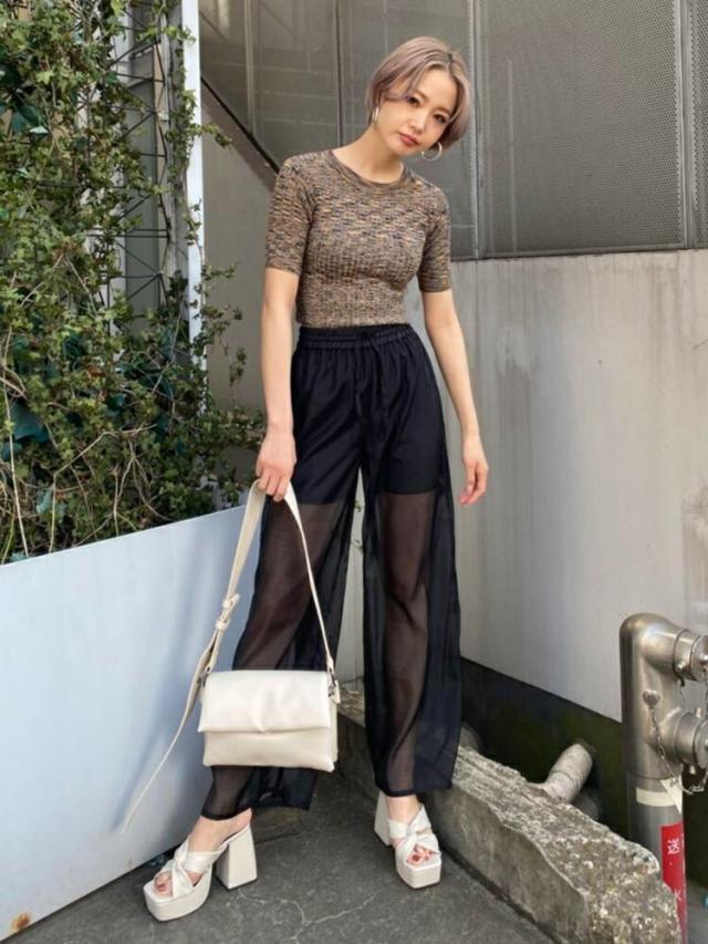 2buy10 Off エアリールーズパンツ Emoda エモダ ワイドパンツ シアー感 抜け感 レイヤード ウエストゴム リラックス スリット ブラッの通販はau Pay マーケット Plus