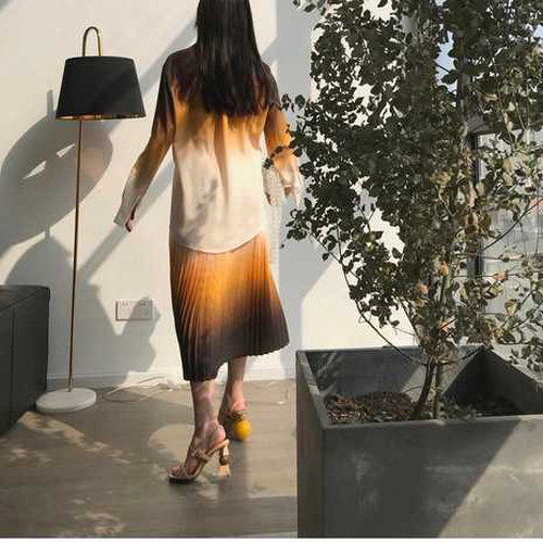 全2色 グラデーション プリーツスカート ロングスカート シンプル