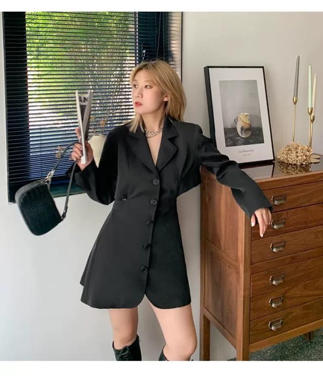 大きいサイズ サイドスリット 韓国発 ワンピース 個性的 ダブルブレスト 抜け感 スリットカフス キュロットパンツ アグレッシブ セクシー 大きいサイズ サイドスリット 韓国発 ワンピース 個性的 ダブル