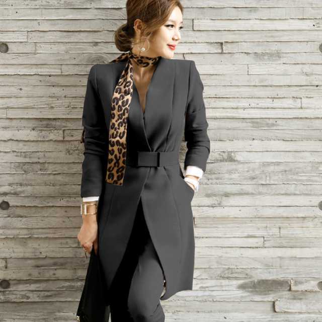 女優 鈴木夢 着用 芸能人 入園 入学 入学式 スーツ ママ パンツスーツ