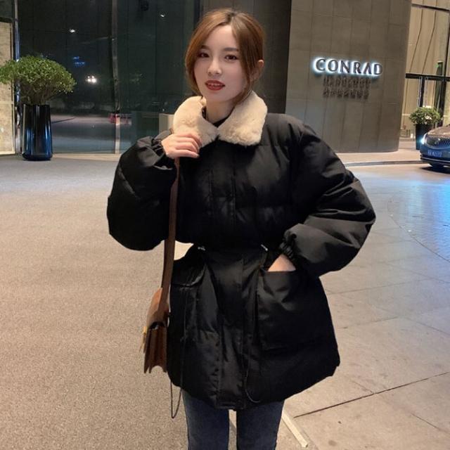 アウター レディース 韓国ファッション 中綿 アウター レディース ショート丈 ゆったり 通勤 無地 秋 冬 ジャケット 防寒 ナチュラル カジュアル ファー ウエストマーク ハイウエスト ふわふわ かわ大 かわ小 アウター レディース 韓国ファッション 中綿 アウター レディース