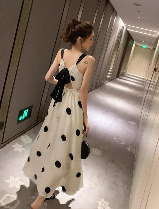 ドット ワンピース ロング シフォン バックリボン バックシャン 背中開き ゆったり ノースリーブ ロング丈 タンクトップ 夏 韓国ファッの通販はau Pay マーケット ニューウィングス