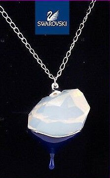 スワロフスキー Swarovski LUXURIOUS ペンダント 1051673の通販は