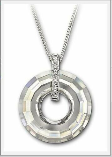 スワロフスキー Swarovski Loop Silver Shade ペンダント 1054611の通販は
