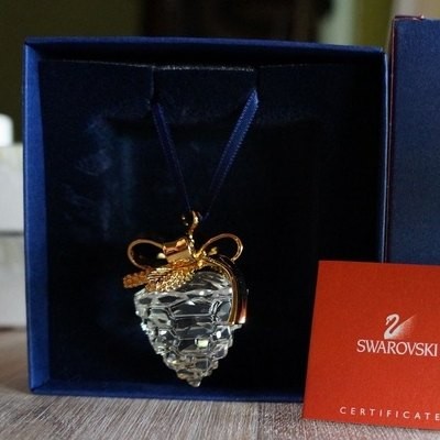 スワロフスキー Swarovski 2002年 廃盤品 『松ぼっくりオーナメント