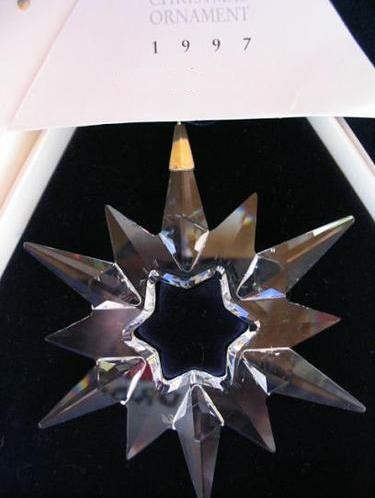 Swarovski クリスマスオーナメント 1997年 1997 Annual CHRISTMAS ORNAMENT 211987 – Collect Crystal