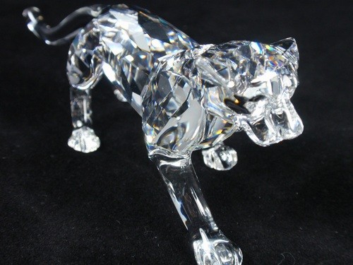 スワロフスキー Swarovski 2004年 廃盤品 赤ずきん 女の子 レア SWAROVSKI スワロフスキー Swarovski 2004年 廃盤品 『赤ずきん
