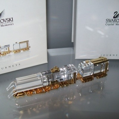 スワロフスキー Swarovski 2002年 廃盤品 『機関車, ゴールドコーティング』 220505_2