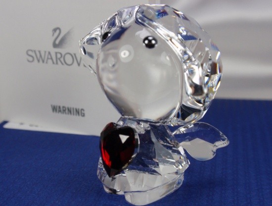 スワロフスキー Swarovski 限定品 『Birthstone Angel, 1月, Garnet』 5041814の通販は