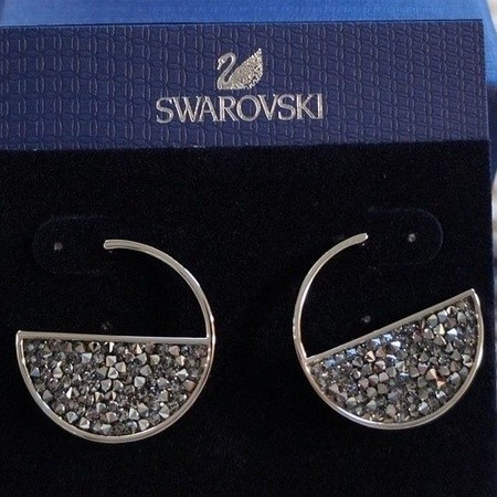 スワロフスキー Swarovski 『Crystaldust ピアス』 5273894_1