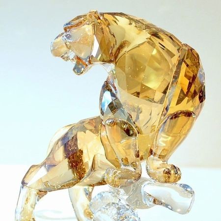 スワロフスキー Swarovski 『トラ』 5301559の通販はau PAY マーケット