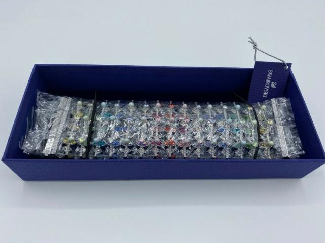 スワロフスキー Swarovski NEON ブレスレット 5458984の通販は 87,250円