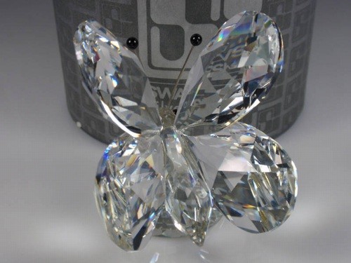 スワロフスキー Swarovski 1982年 廃盤品 『黒い触覚の蝶』 7639NR55