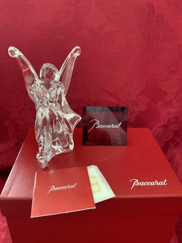Baccarat バカラ キリスト降誕 ピース クリスタル フィギュリンの通販