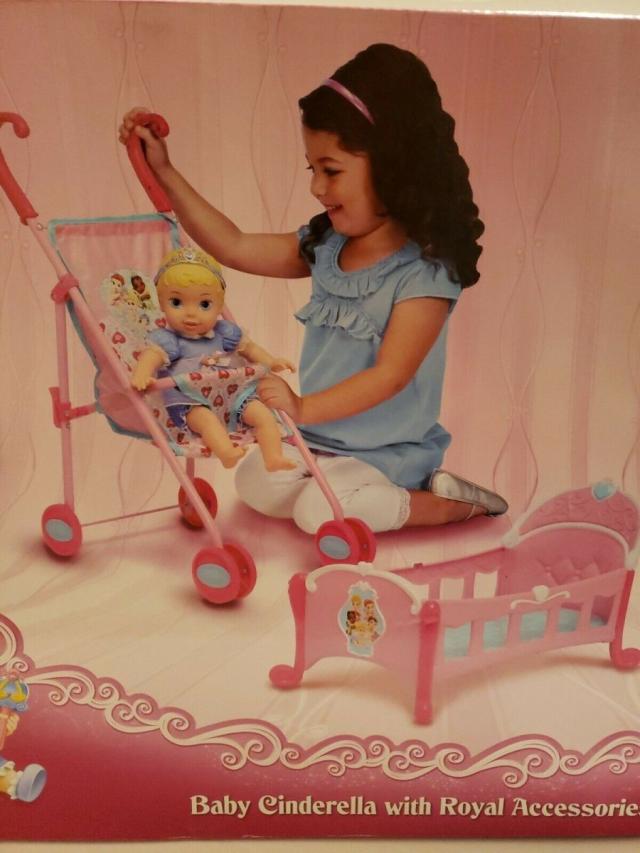 Disney 幼いシンデレラ人形とベビーカーセット_1