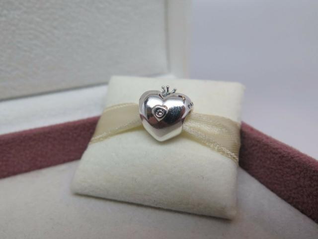 Pandora パンドラ チャーム ハート ダイアモンド Charm Club Heart w/ genuine Diamond Charm