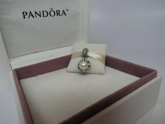 Pandora パンドラ チャーム パール Everlasting Grace Pearl and CZs Dangle Charm 白 真珠_2