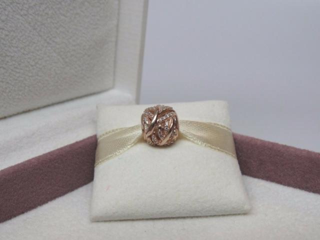 Pandora パンドラ チャーム フェザー Rose Light as a Feather w/CZ Charm 羽_2