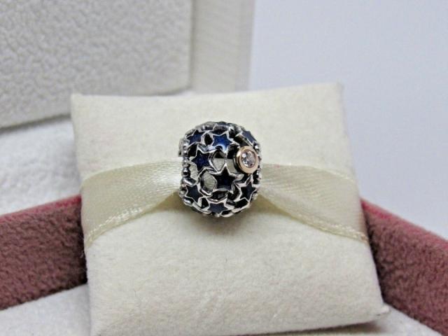 Pandora パンドラ チャーム Night Sky Blue CZ & 14Kt Gold Charm 星 スター 青