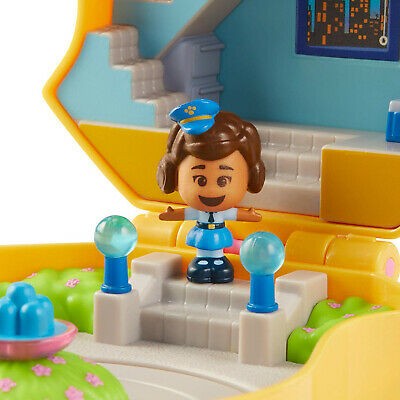 トイストーリー　ギグル Amazon.co.jp: TOY STORY 4 TALKING OFFICER GIGGLE McDIMPLES