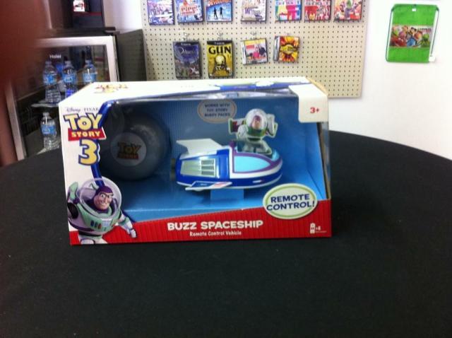 トイストーリー3 Buzz Spaceship RC Control Vehicle ラジコン