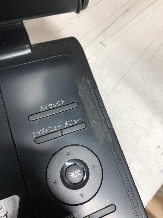 中古〉パナソニック ポータブルDVDプレイヤー 8.5V型液晶搭載 DVD-LS83