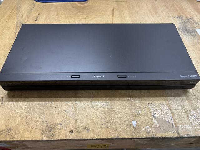 シャープ BDレコーダー 2B-C05BW 19年製 500GB 動確済　美品 シャープ BDレコーダー 2B-C05BW 19年製 500GB 動確済 美品 ブルーレイ