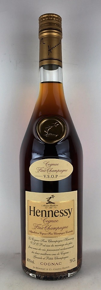 ヘネシー VSOP 700ml 40度 正規品 ブランデー ヘネシー V.S.O.P
