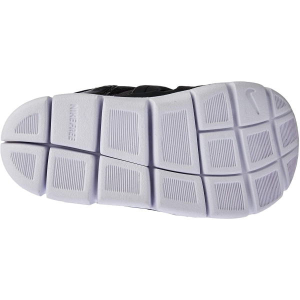 ナイキ ダイナモフリー キッズ ジュニア スニーカー Nike Dynamo Free Td 013の通販はau Pay マーケット 靴のリード