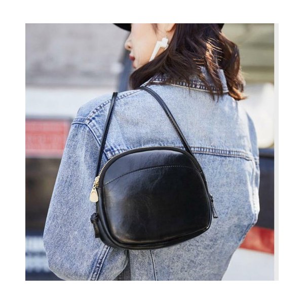 ショルダーバッグ ミニバッグ ポシェット バッグ レザー 鞄 ポーチ 小物入れ かばん ブラックの通販はau Pay マーケット Skkストア