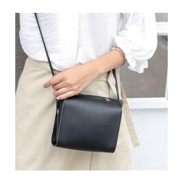 ショルダーバッグ クラッチバッグ ミニバッグ バッグ レザー 鞄 ポーチ 小物入れ かばん ブラックの通販はau Wowma Skkストア