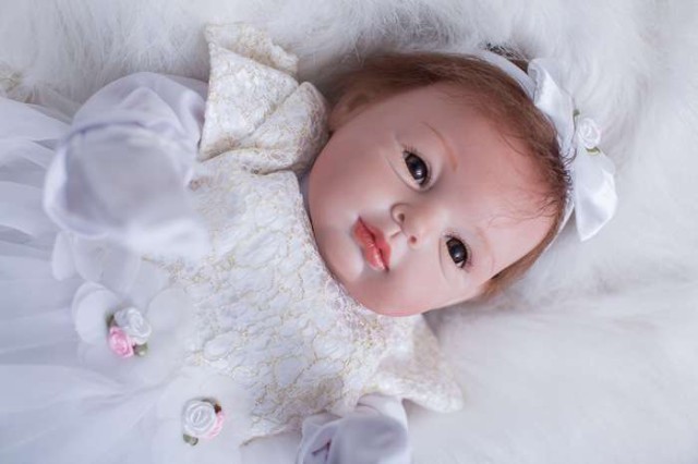 リボーンドール 人形 赤ちゃん 女の子 シリコーン リアル
