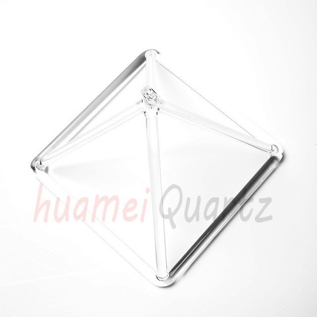 ☆新品☆高声遣い☆せつ然たる水晶 シンギングピラミッド 3in 本体 瑜伽 チャクラ 快い音治療法 ヒーリング 一種独特