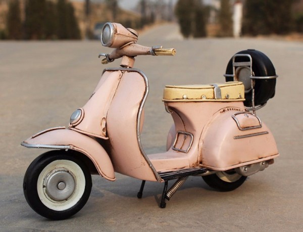 ミニカー オートバイ ベスパ 1955年 イタリア おもちゃ 子供 ギフト