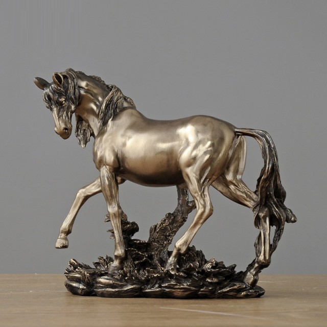 ヨーロピアンスタイル細かい馬像抽象動物置物ブロンズ馬アート彫刻樹脂