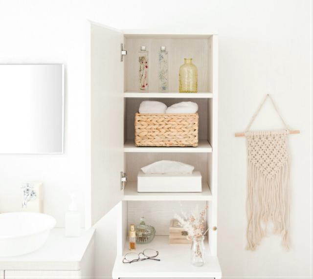 ランドリー収納 スリム 洗面所 収納 おしゃれ サニタリーチェスト 棚 北欧 キッチン 収納棚 白 引き出し すき間 ラック 薄型 扉付き ランの通販はau Pay マーケット サムライ家具 Au Pay マーケット店