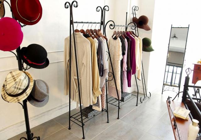 ハンガーラック ブティックハンガー アイアン おしゃれ アンティーク スリム 姫系 白家具 コートハンガー コート掛け ワンピース掛け 洋の通販はau Pay マーケット サムライ家具 Au Pay マーケット店