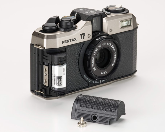 送料無料】リコー RICOH フィルムカメラ PENTAX 17 ダークシルバー